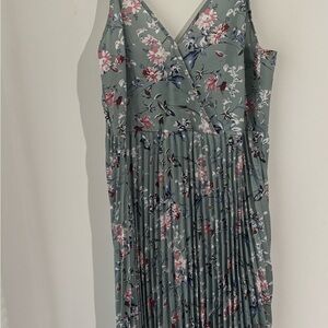 SHEIN Floral Maxi Dress with Green and Pink Accents